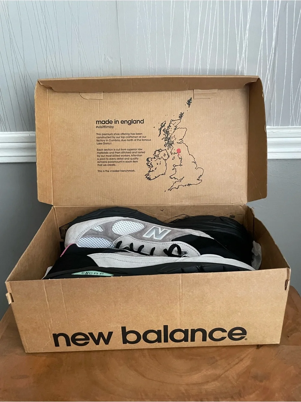 New Balance 991.9 Made in England M9919FR Gray Pink Black Men’s Size 13 New Rare